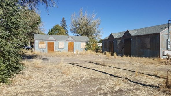 Georgiou: 681 8th St, Carlin, NV 89822